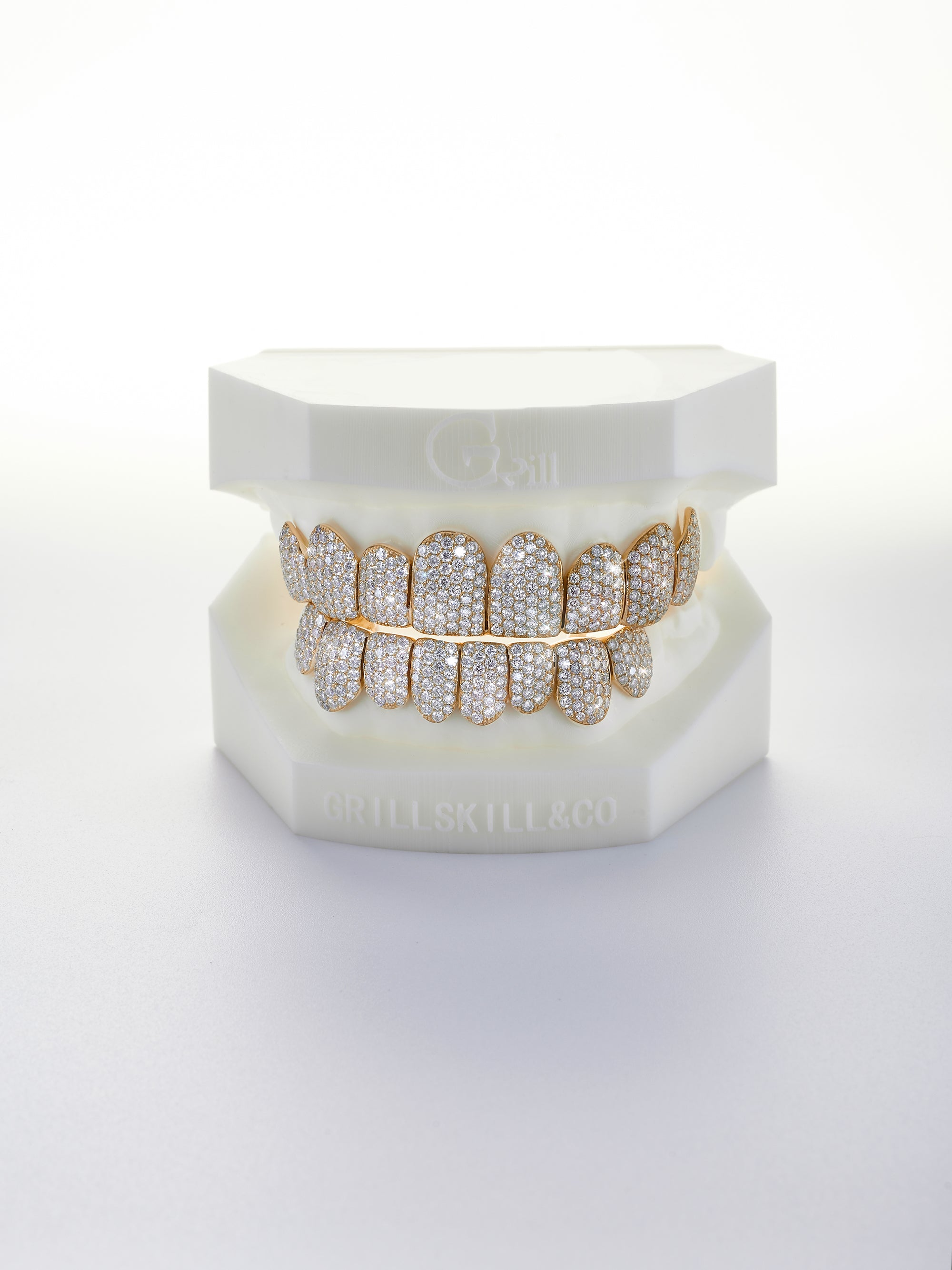 8 on 8 silver vvs moissanite full grillz (custom-fit)