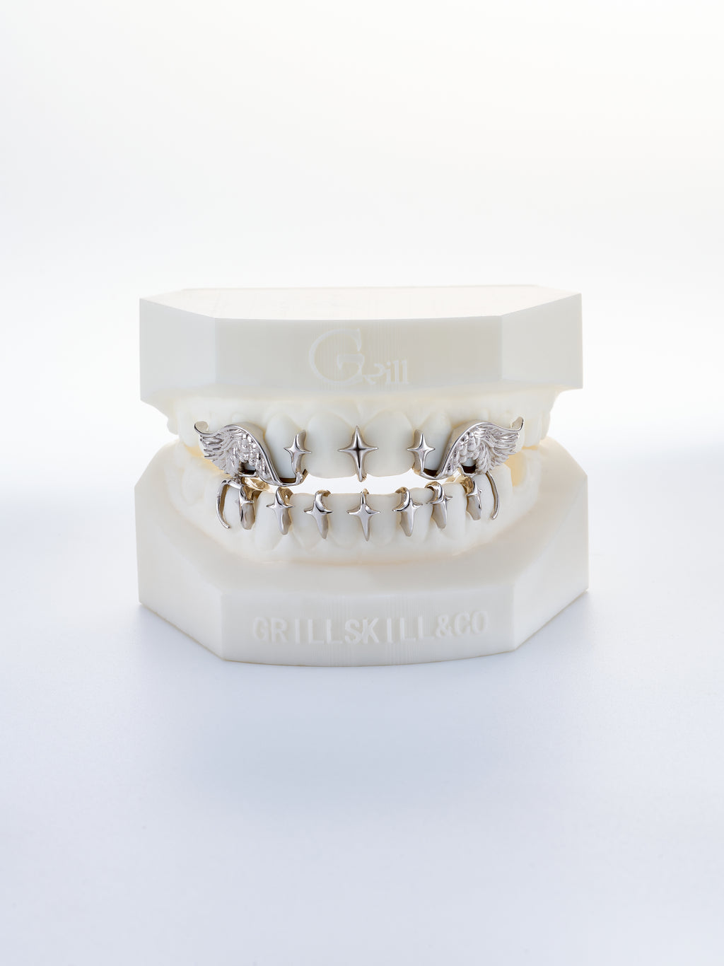 8 on 8 silver wing-designed grillz (custom-fit)